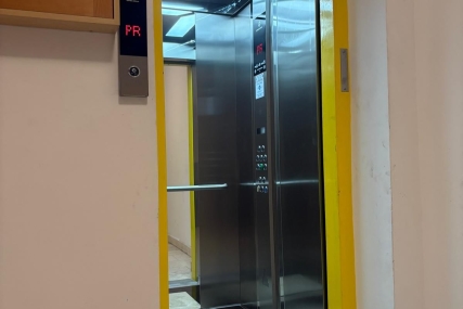 Modernizacija dizala u Splitu: Zgrada u Zrinsko Frankopanskoj 2A dobila sigurnije i suvremenije rješenje